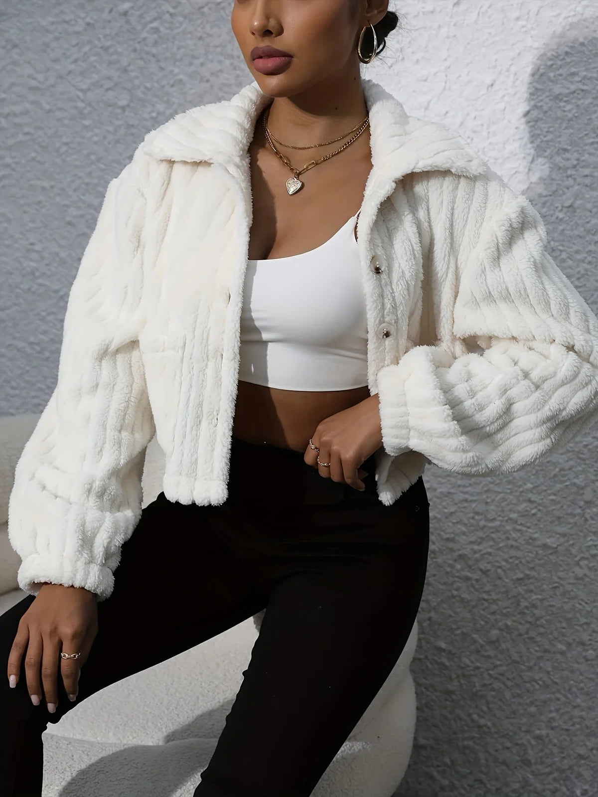 Adriana | Chaqueta corta de peluche