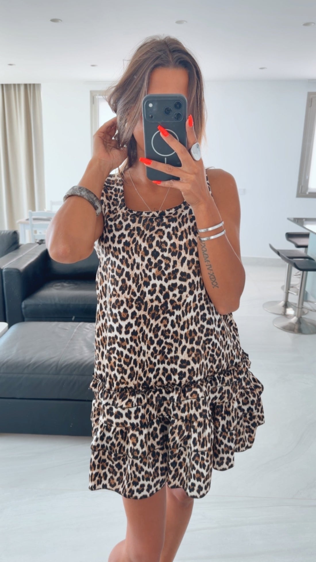 Raquel | Vestido de leopardo con volantes
