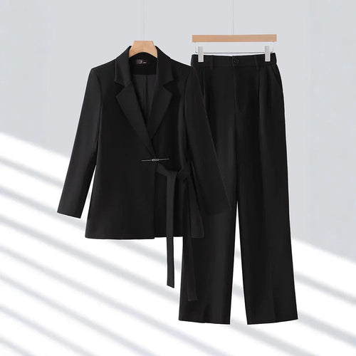 Adela | Traje sastre con cinturón