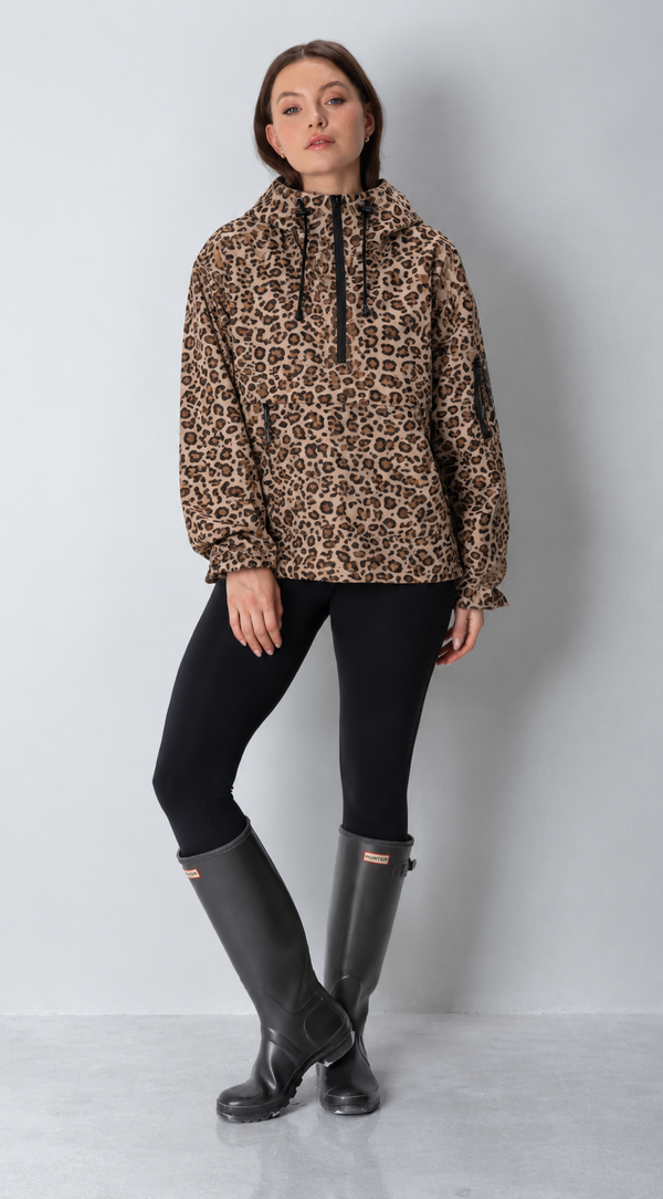 Alba | Chaqueta impermeable de leopardo con capucha