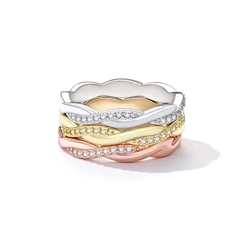 Amparo | Anillo trenzado con circonitas